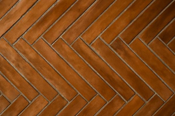 Diagonal Pattern Subway Tiles
