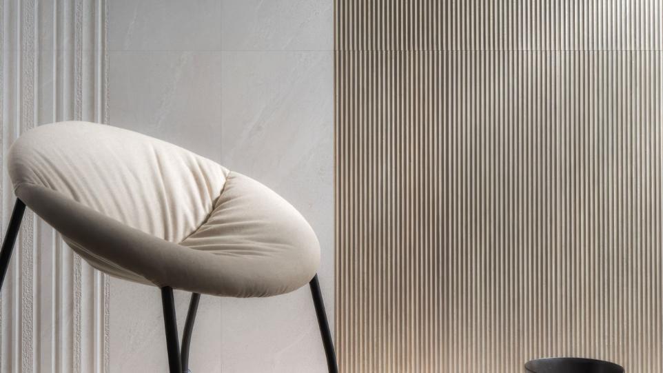 aura-matte-3D-wood-look-ceramic-wall-tile