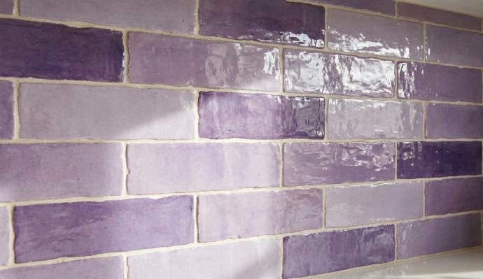 Ceramic zellige style subway tiles with Glicine finish showing authentic color variations and glossy surface