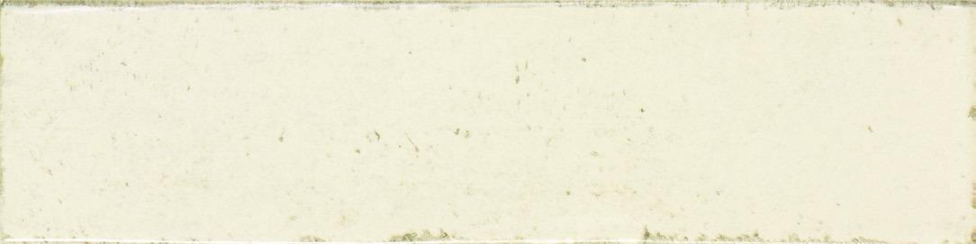 Close-up of a Nantes Crema tile highlighting its warm cream tone and textured, handcrafted edges.