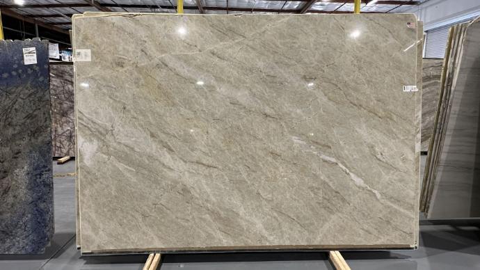 Allure quartzite slab