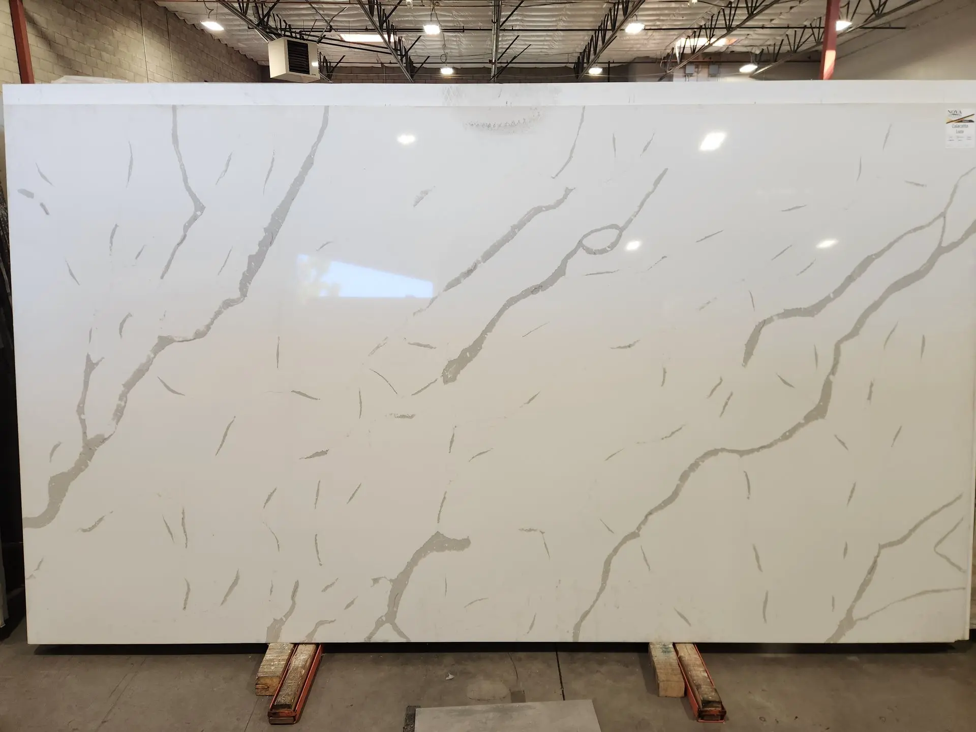 Calacatta Laza quartz slab in polished finish, 2cm thickness